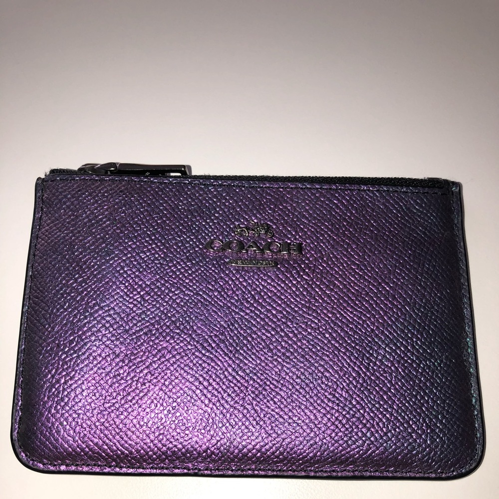 Coach irredentist leather card holder/keychain